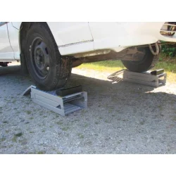 Rampes acier pliables en 3 parties 500/1600Kg 2000mm - lot de 2 pcs
